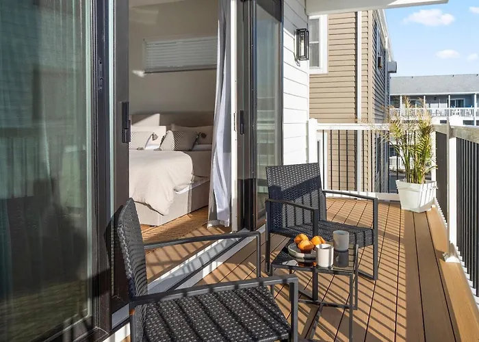 Holiday home Getaway South - Ocean View Sky Lounge, Hot Tub, Game Ocean City